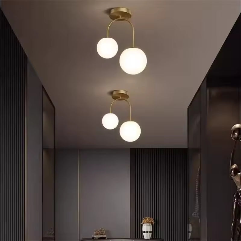 Plafonnier moderne en métal doré | Linea