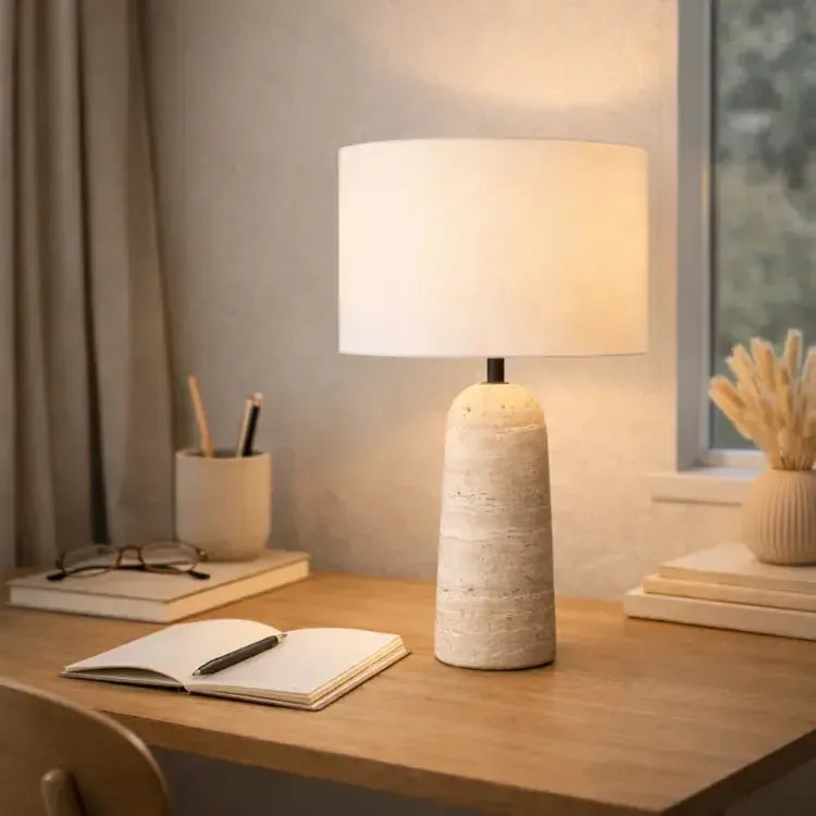 Lampe moderne en travertin & tissu | Omiu