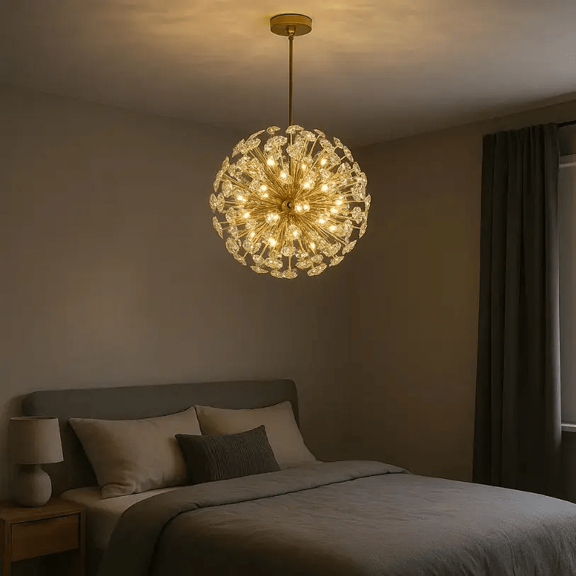 Suspension moderne en cristal & métal doré Ø 35 cm | Iris - LuminaSeat